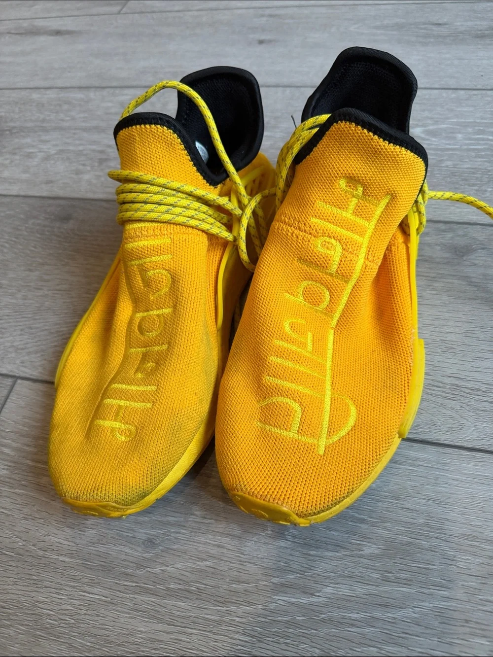 Adidas NMD Hu Pharrell Lightweight extra eye yellow sneakers size 10.5